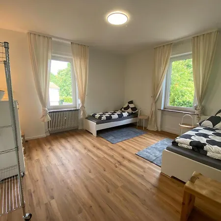 3 Zimmer Moebliertes In